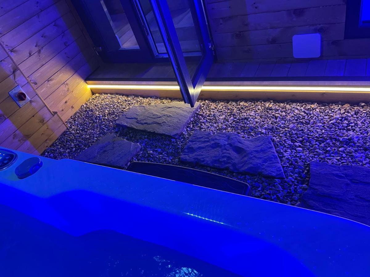 Breeze Suites - Luxury Group Accom - Sleeps 19 Blackpool Luaran gambar